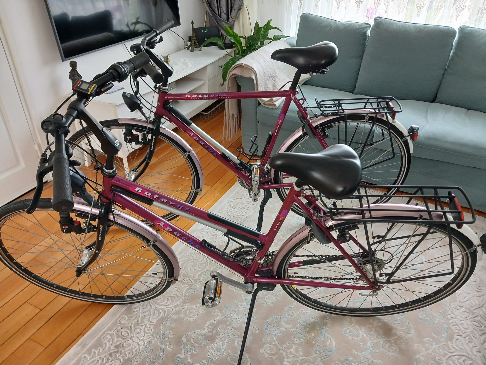Batavus Apache Dames- & Herenfiets, Ophalen, Zo goed als nieuw, Batavus, Versnellingen