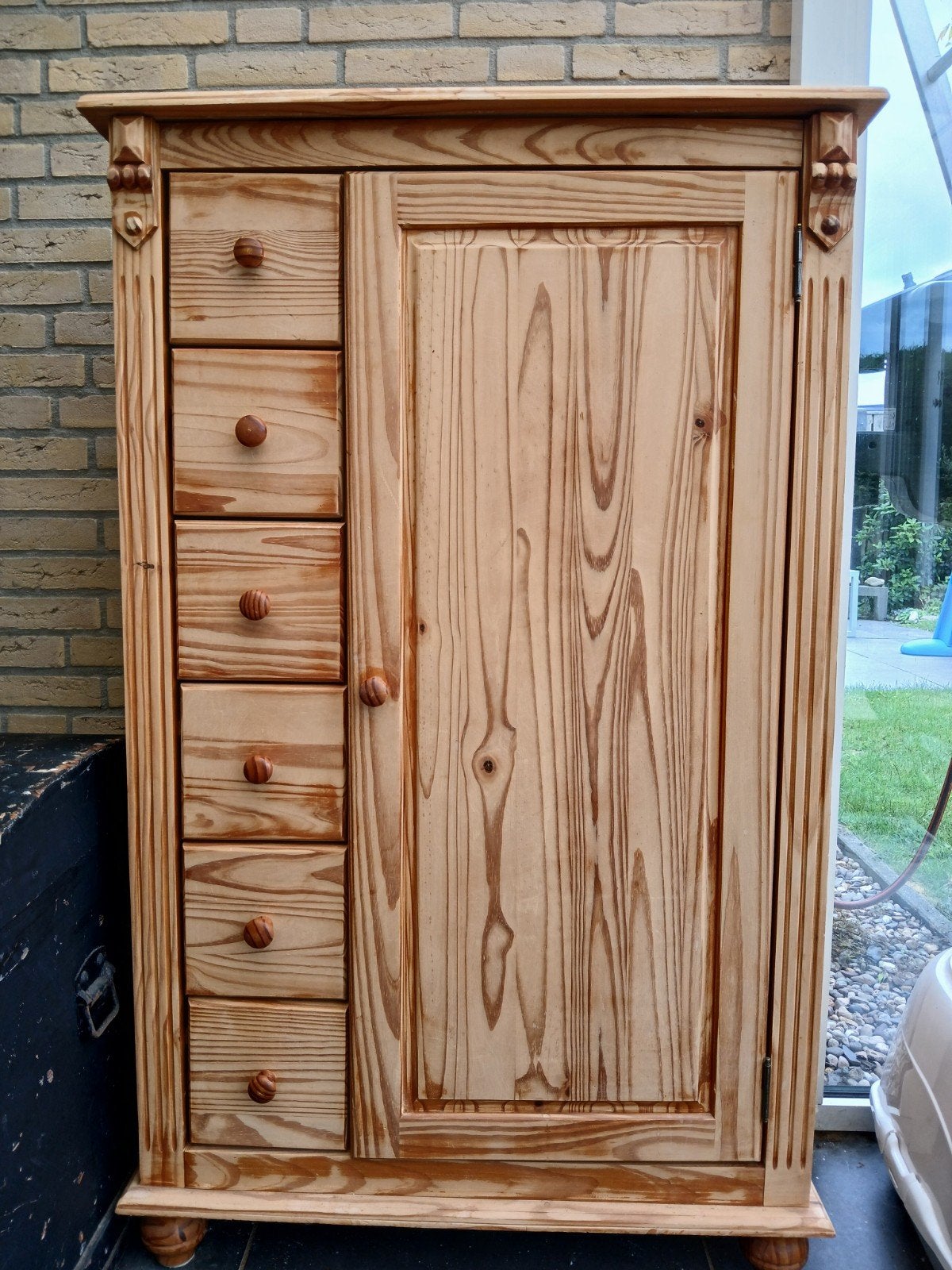 Massief grenen kast met deur en 6 laadjes, Ophalen, Gebruikt, 100 tot 150 cm, 50 tot 100 cm