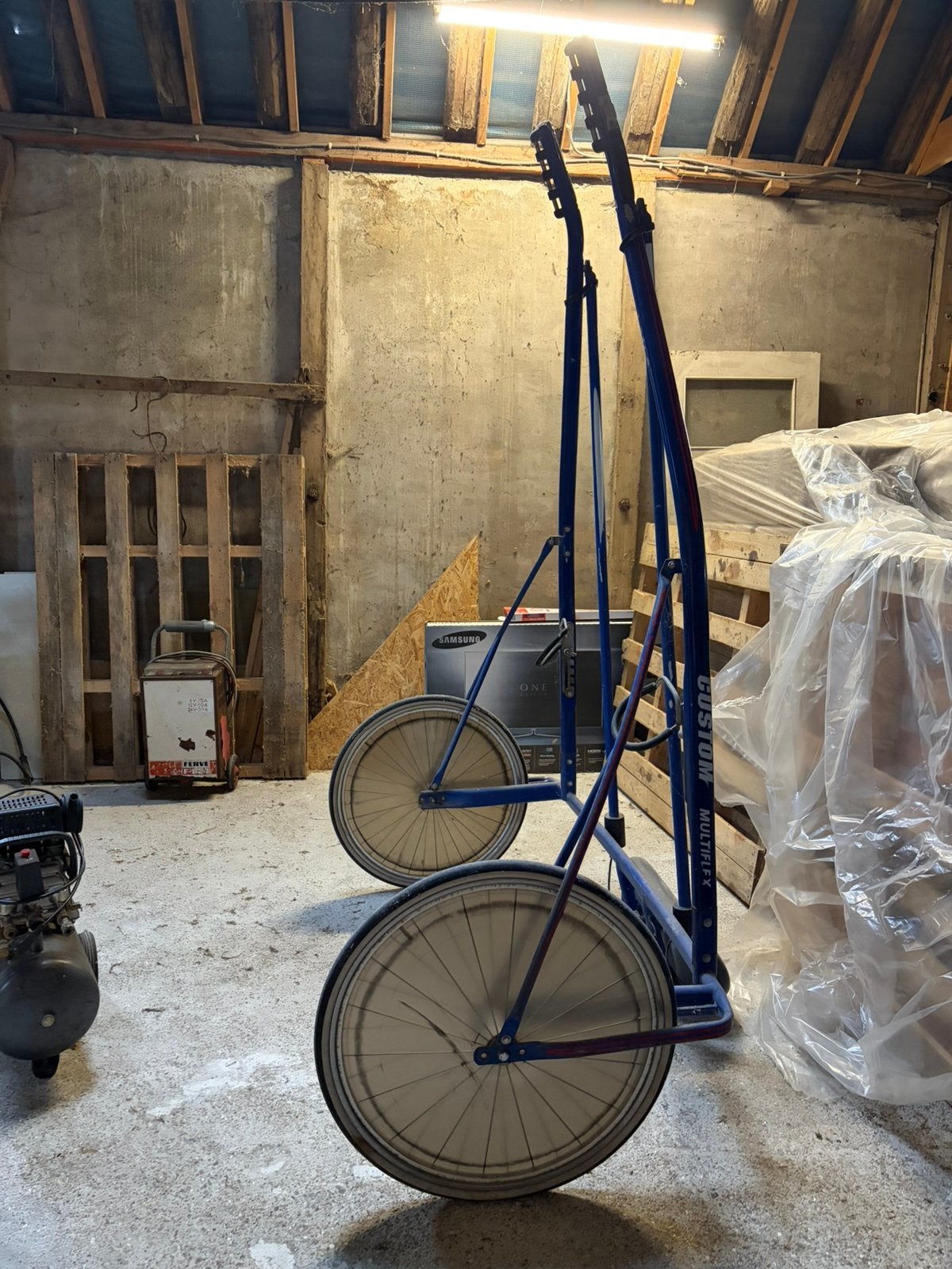 Wedstrijd sulky Custom Multiflex in zeer goede staat!, Dieren en Toebehoren, Zo goed als nieuw, Sulky, Paard