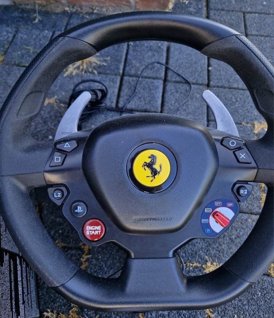 Thrustmaster T80 Ferrari 488 GTB racestuur + pedalen, Ophalen, Zo goed als nieuw, Stuur of Pedalen, PlayStation 4