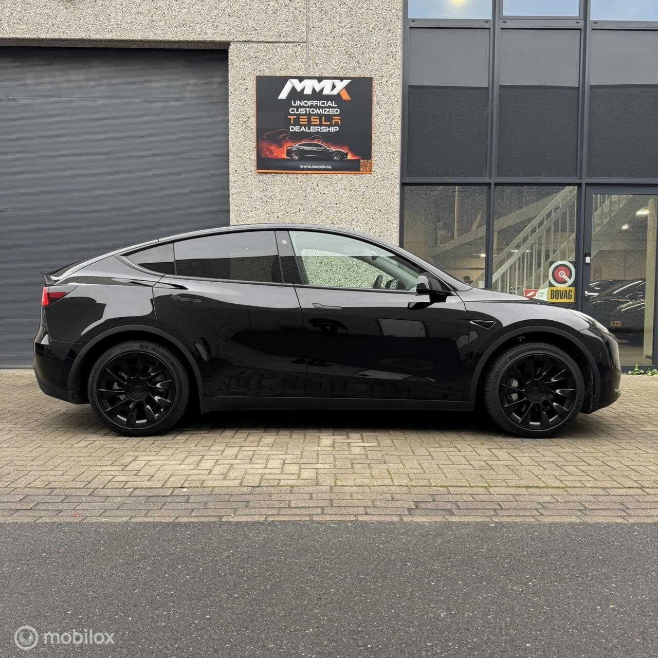 Tesla Model Y PREMIUM LFP + MMX PACK + IAP + 20" +SOH96.3%, Automaat, Adaptive Cruise Control, Gebruikt, Zwart
