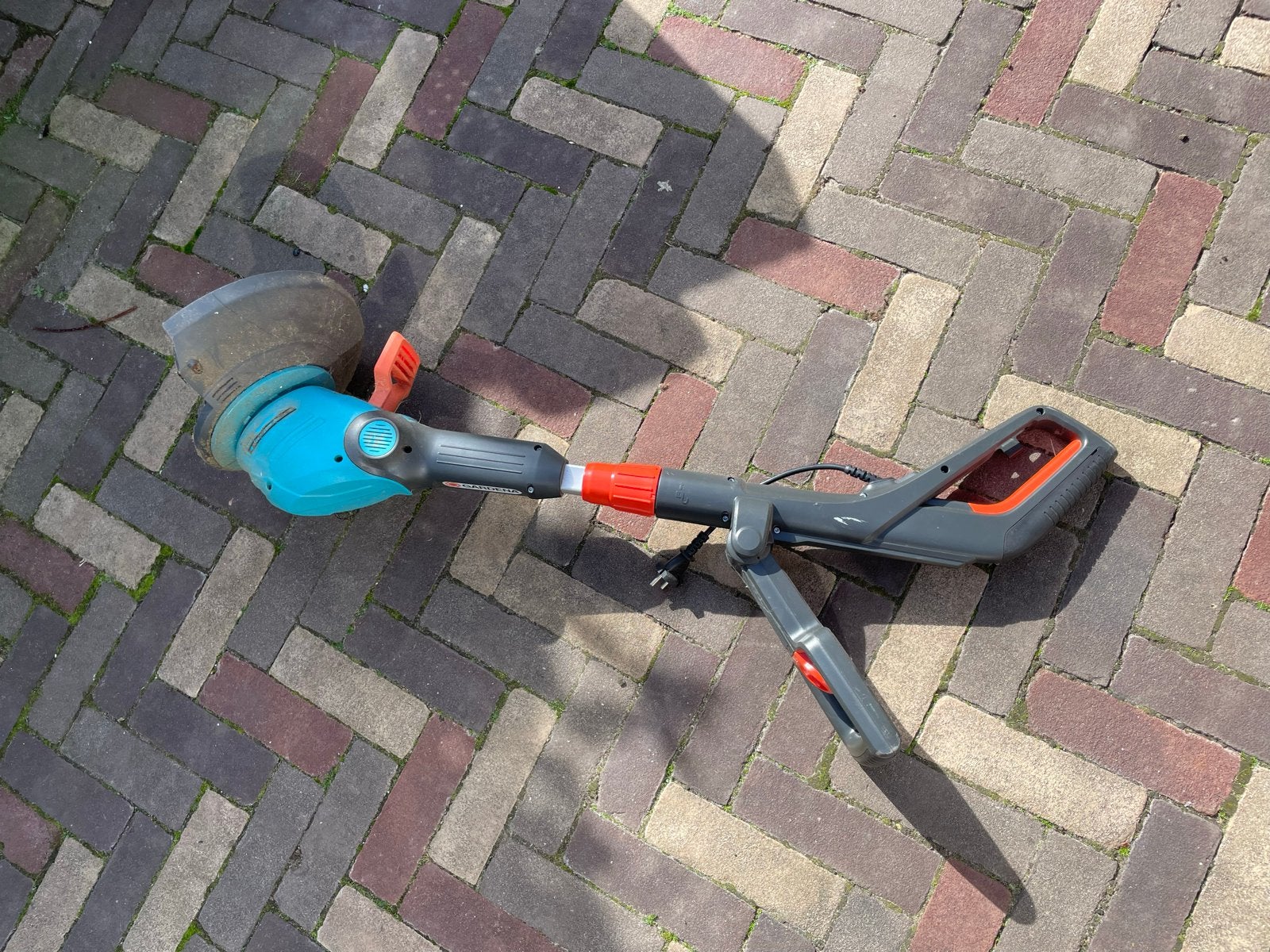 Gardena Elektrische Grastrimmer - Zo goed als nieuw, Tuin en Terras, Ophalen of Verzenden, Zo goed als nieuw, Elektrische grasmaaier