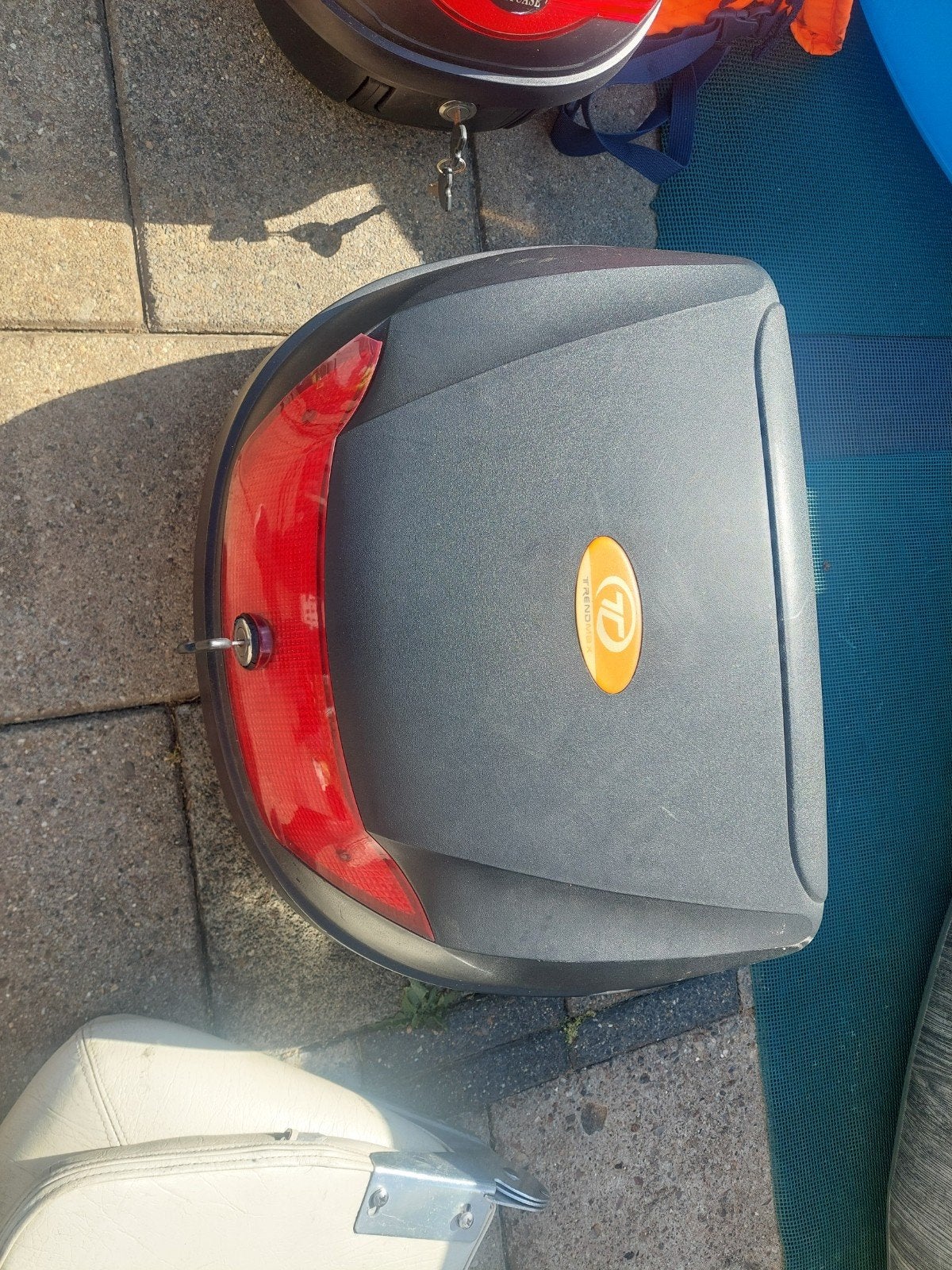 helm koffer., Ophalen