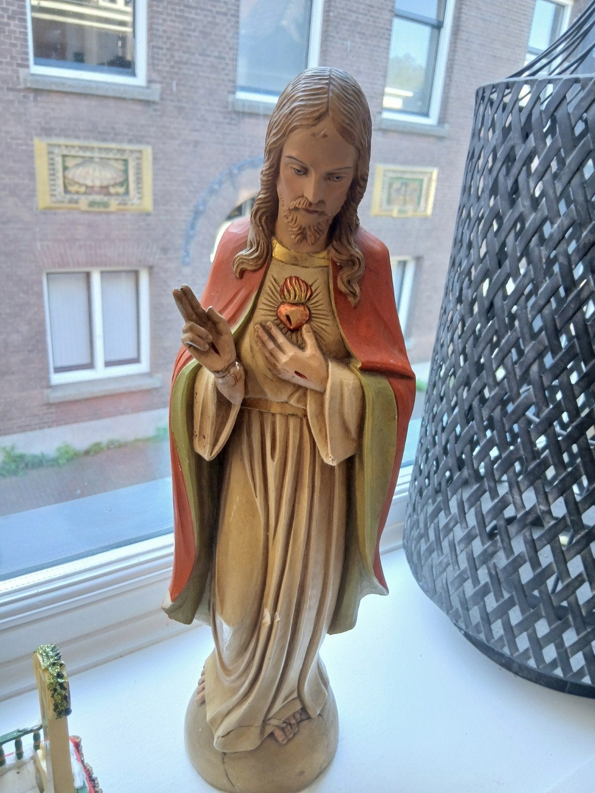 Vintage Jezus beeld met Heilig Hart, Antiek en Kunst, Ophalen of Verzenden