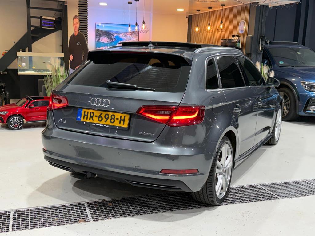 Audi A3 Sportback 1.4 e-tron PHEV S-Line|PANO|Keyless|Trekha, Auto's, 8 kWh, Gebruikt, Euro 6, 4 cilinders