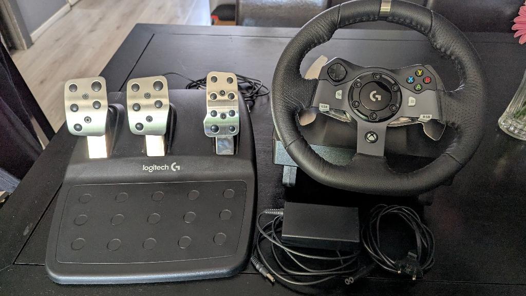 Logitech G920 Force racestuur met pedalen, Ophalen, Zo goed als nieuw, Stuurtje of Sportattribuut, Xbox Original