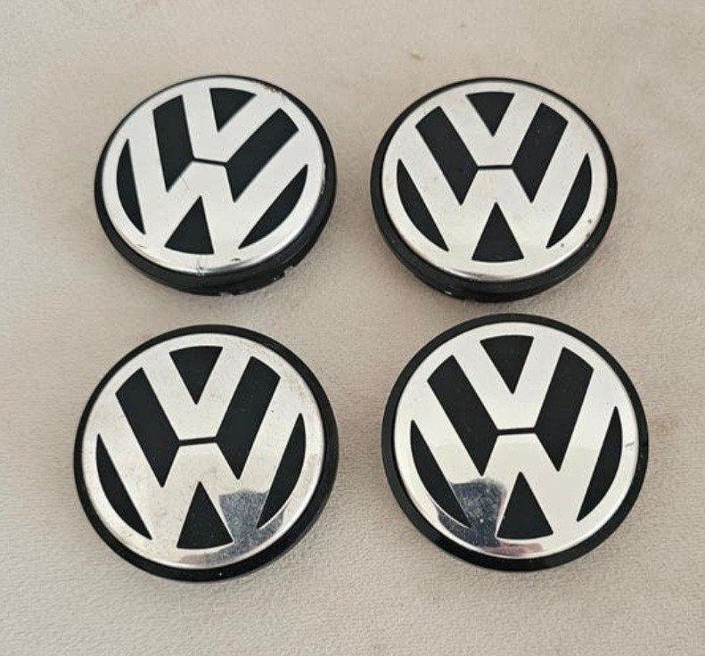 Vw. Wiel naafdoppen Bijna nieuwe zwart  56mm., Auto diversen, Wieldoppen, Ophalen of Verzenden