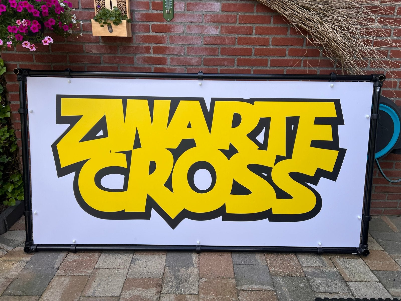 Zwarte Cross reclame frame - 200x100 cm, Ophalen, Zo goed als nieuw, Reclamebord