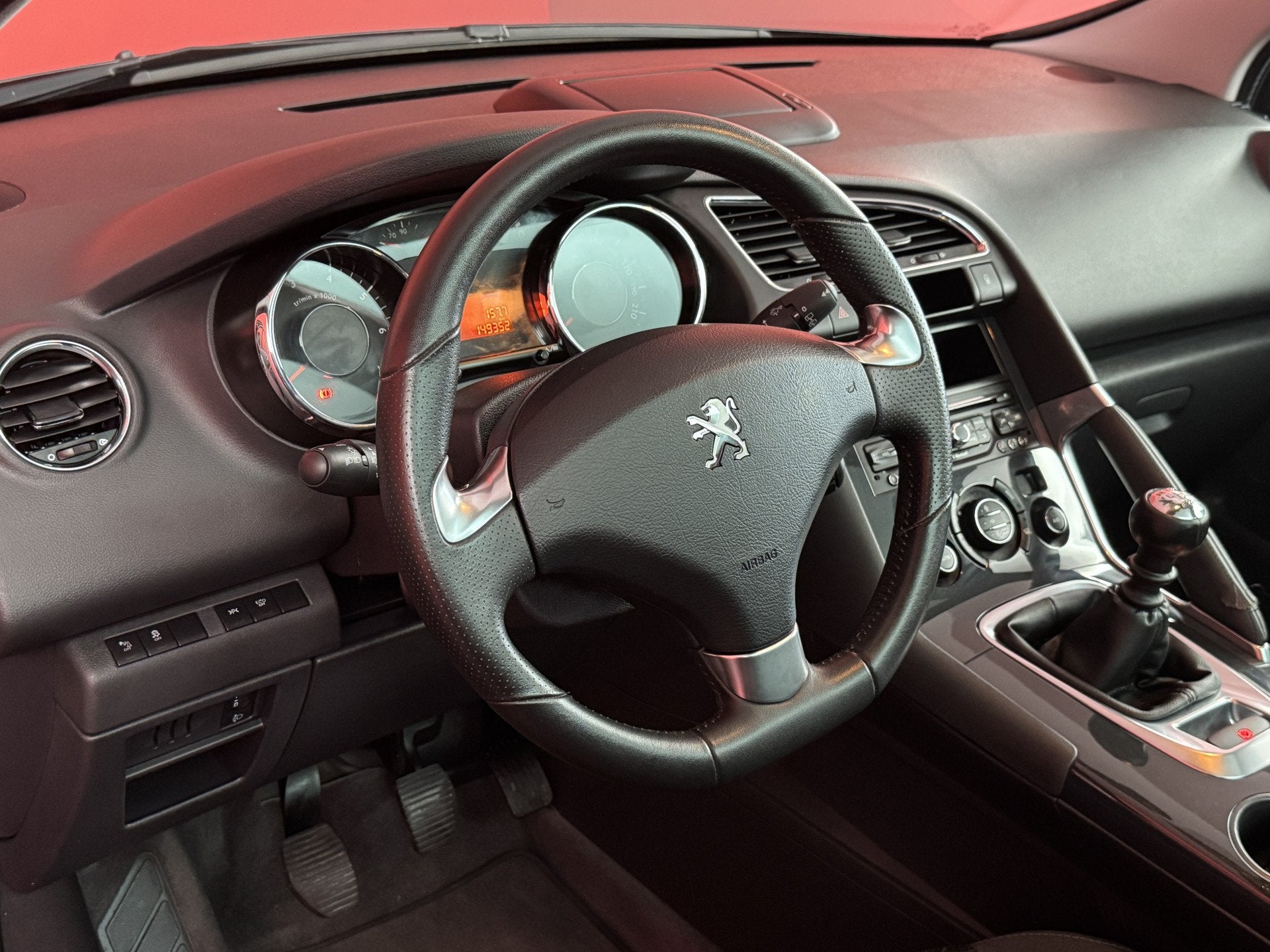 Peugeot 3008 1.2 PureTech Style, Voorwielaandrijving, Stof, Gebruikt, 1199 cc