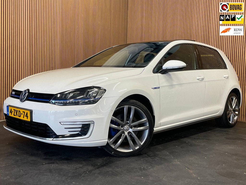 Volkswagen Golf 1.4 TSI GTE|BLACK-WHITE|AUTOMAAT|PANORAMADAK, Auto's, Volkswagen, Bedrijf, Te koop, Golf, ABS, Airbags, Airconditioning