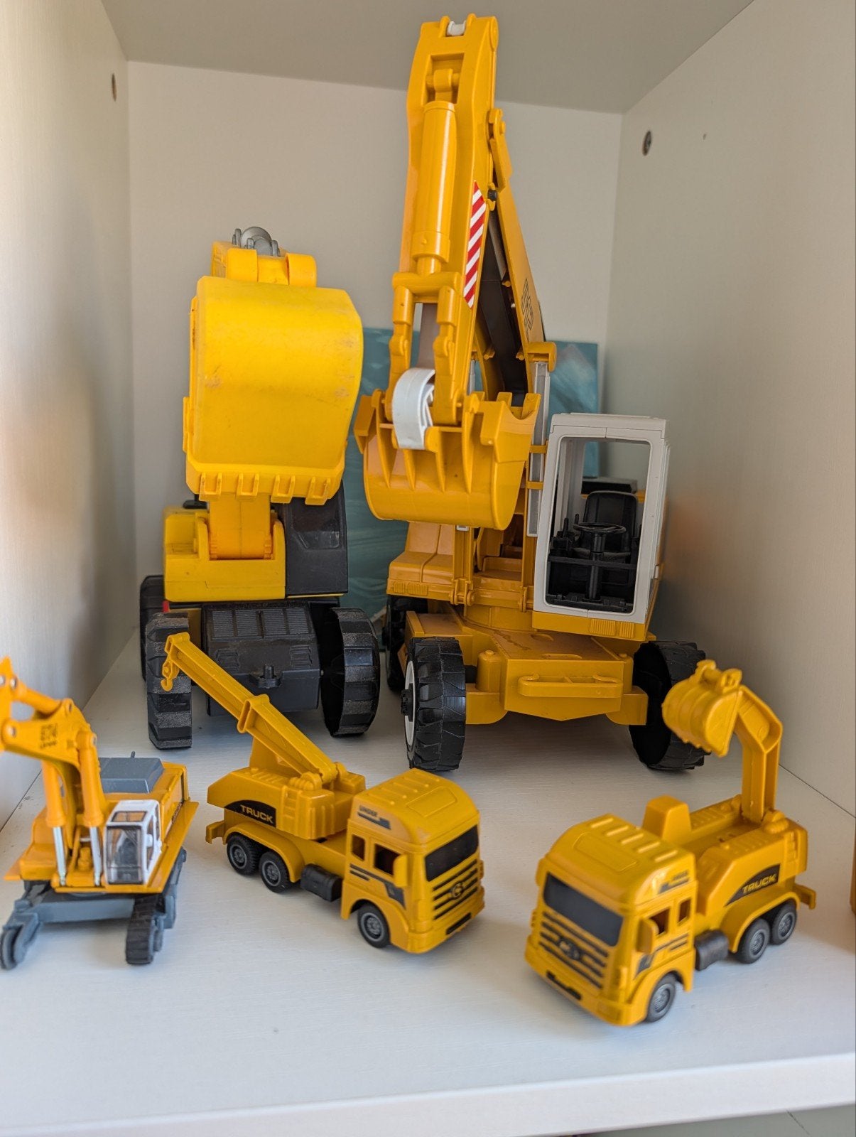 Grote set speelgoed graafmachines en vrachtwagens, Kinderen en Baby's, Ophalen of Verzenden, Gebruikt