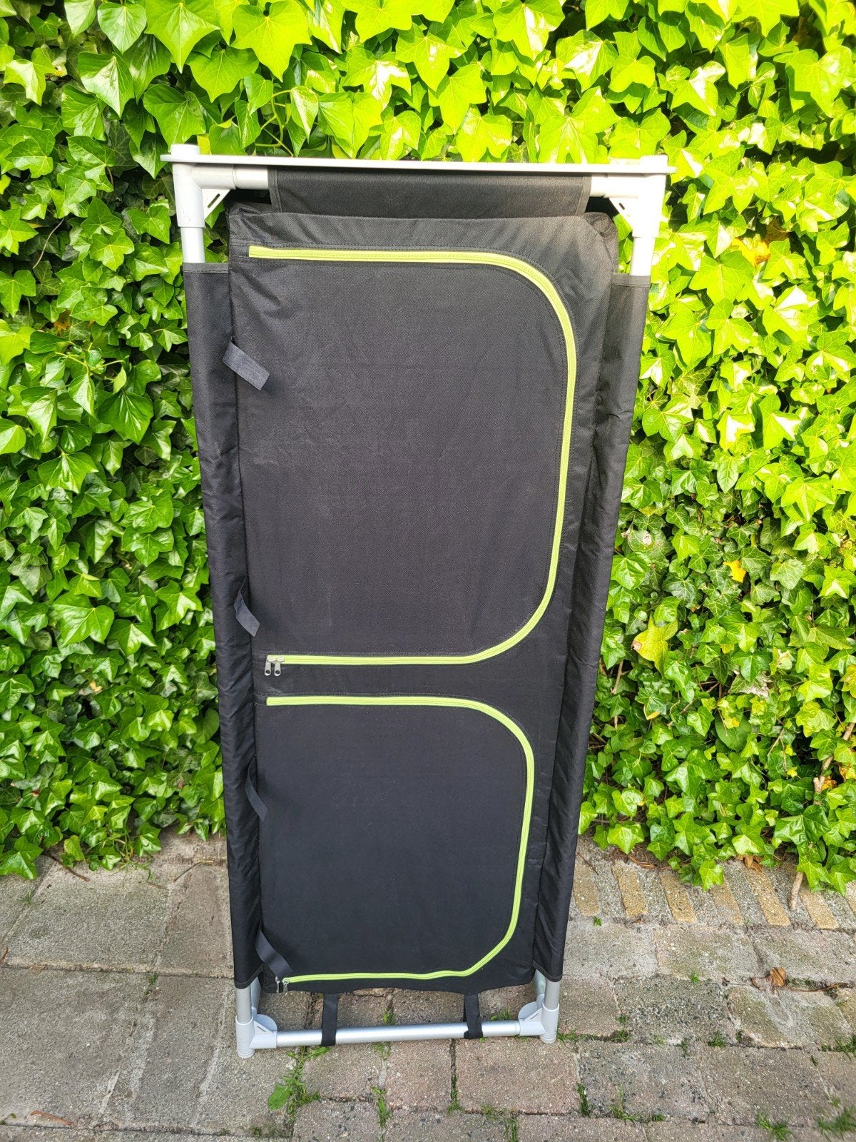Hoge kast voor op de camping (kampeerkast), Ophalen, Gebruikt, Campingkast