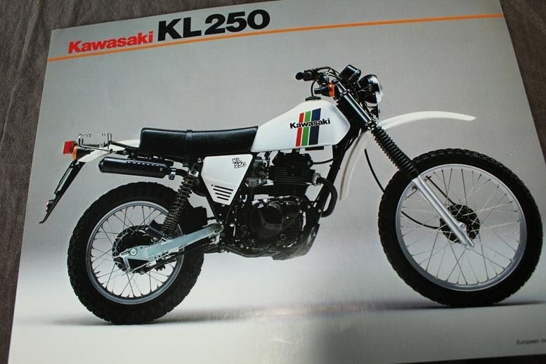 Kawasaki KL250 motorfiets verkoop folder KL 250 off road, Motoren, Handleidingen en Instructieboekjes, Ophalen of Verzenden, Kawasaki