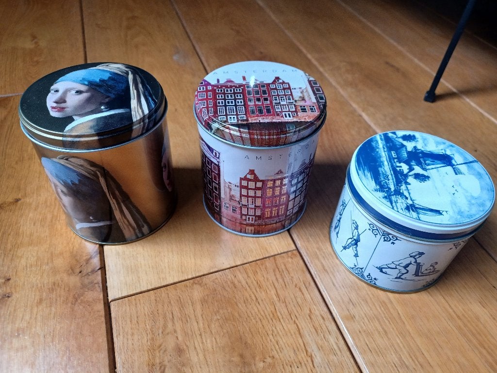 Diverse blikken met stroopwafels - ideaal als cadeau /nieuw, Diversen, Ophalen of Verzenden