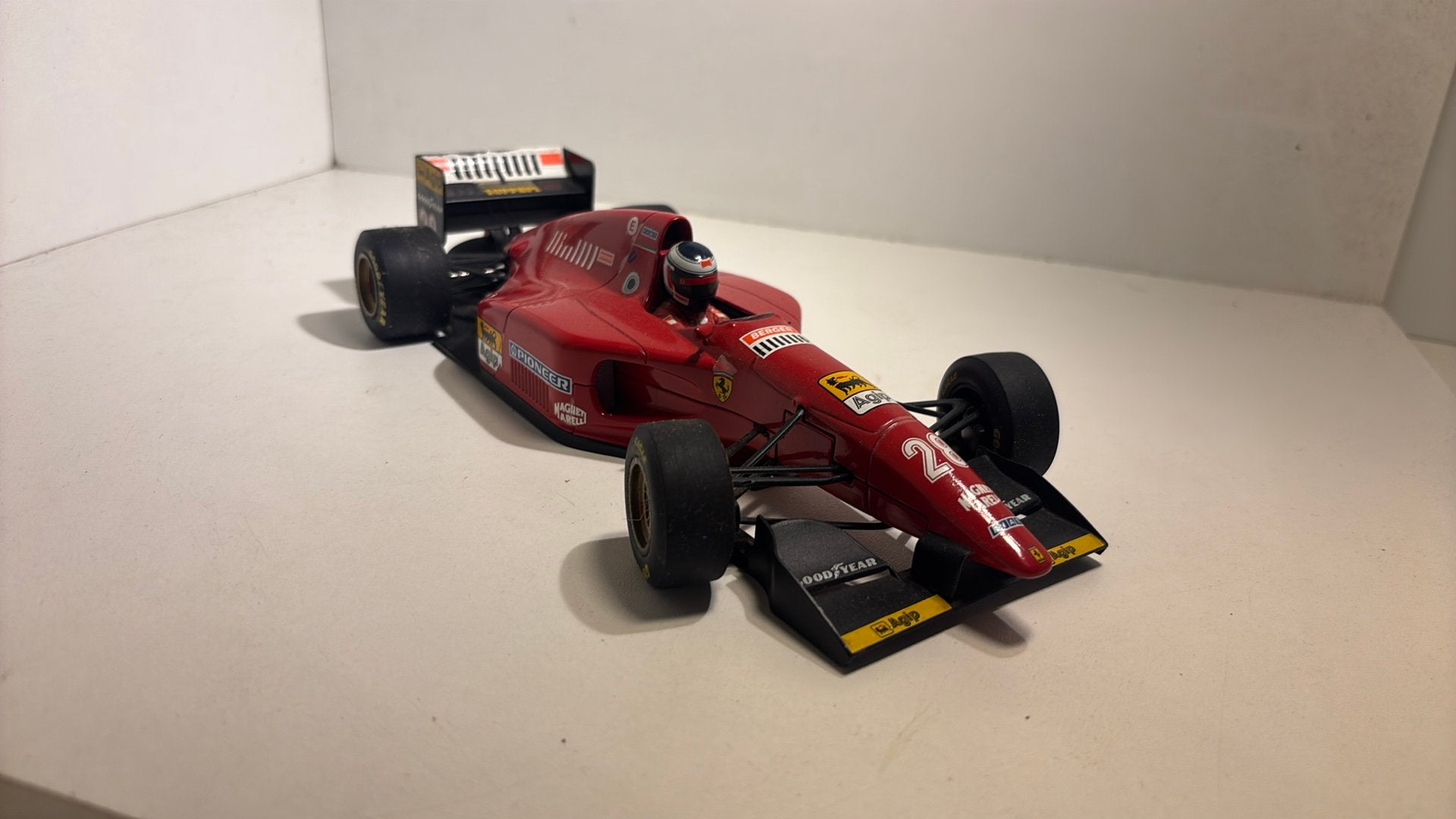 F1 ferrari 412T 1 g.bergen minichamps 1.18, Ophalen of Verzenden, MiniChamps, A, A