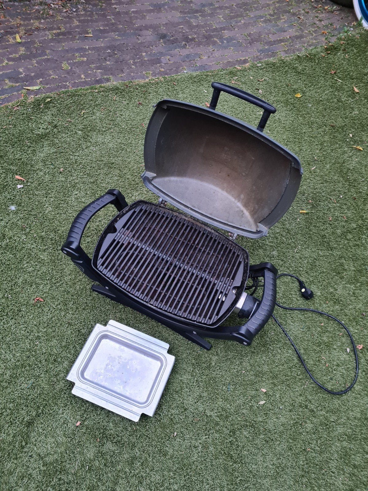 Goede staat! Weber Q1400 electrische barbeque bbq, Tuin en Terras, Elektrische barbecues, Ophalen, Zo goed als nieuw, Weber