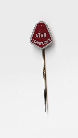 blikken speldje Atax Leeuwarden, Verzamelen, Speldjes, Pins en Buttons, Ophalen of Verzenden, Gebruikt, Overige onderwerpen, Speldje of Pin