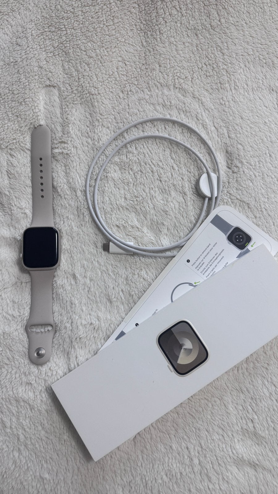 Apple Watch Series 9 GPS 45mm + Multiple Extra Bands, Sieraden, Tassen en Uiterlijk, Zwart, IOS, Ophalen of Verzenden, Zo goed als nieuw