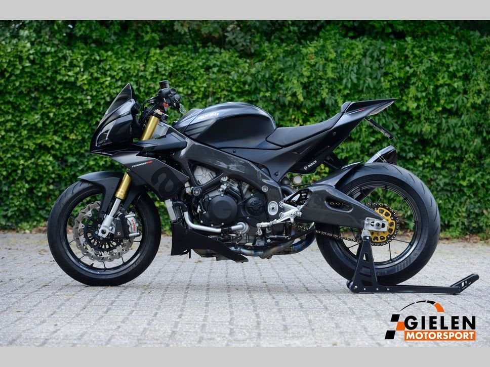 APRILIA TUONO V4 1100 RRotobox carbon special, 1077 cc, 4 cilinders, Motorrijbewijs A, Bedrijf