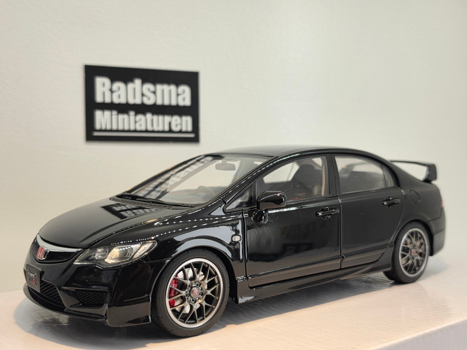 Honda Civic FD2 - TypeR - Black Edition 1:18 LCD MODELS, Hobby en Vrije tijd, Modelauto's | 1:18, Auto, Ophalen of Verzenden, LCD Models