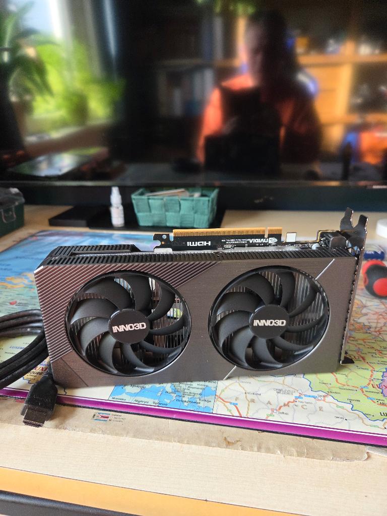 Inno3D Geforce RTX 5050 8 Gb, Computers en Software, Videokaarten, Ophalen, GDDR6, Zo goed als nieuw, HDMI