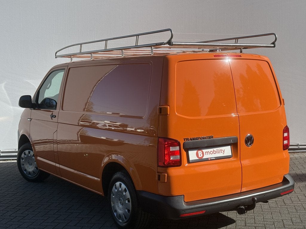 Volkswagen Transporter 2.0 TDI Comfortline Trekhaak Imperial, Voorwielaandrijving, 1803 kg, Gebruikt, Volkswagen