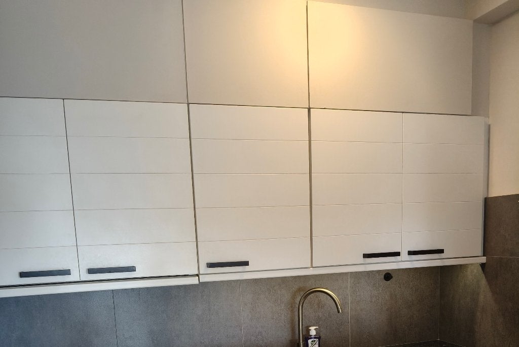 Keuken: boven kasten, Ophalen, Zo goed als nieuw