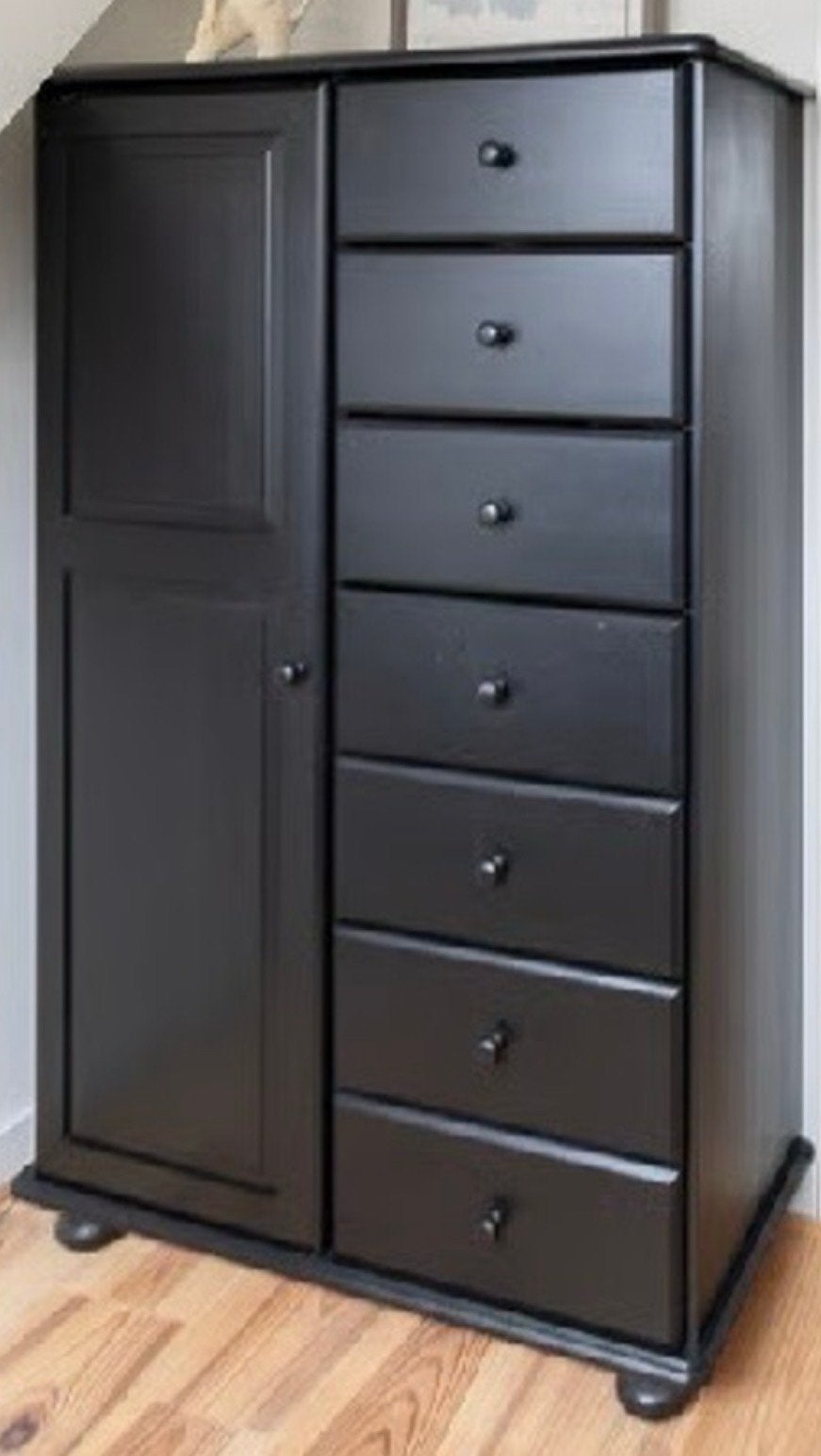 Zwarte stijlvolle kast 90x142x38 - 7 lades en legplanken, Huis en Inrichting, Ophalen, Gebruikt, Met deur(en), 100 tot 150 cm