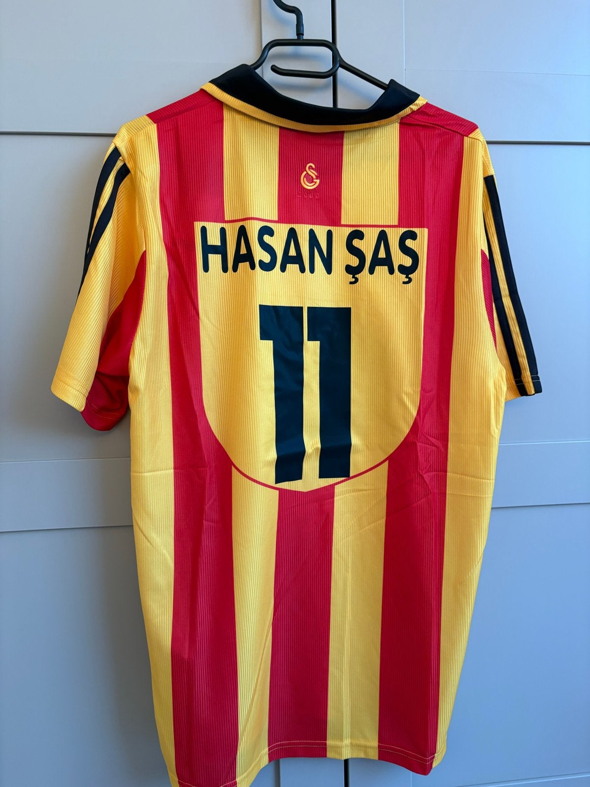 Vintage Hasan Sas Galatasaray Retro Large adidas hagi Gala, Maat 52/54 (L), Meerkleurig, Nieuw, Ophalen of Verzenden