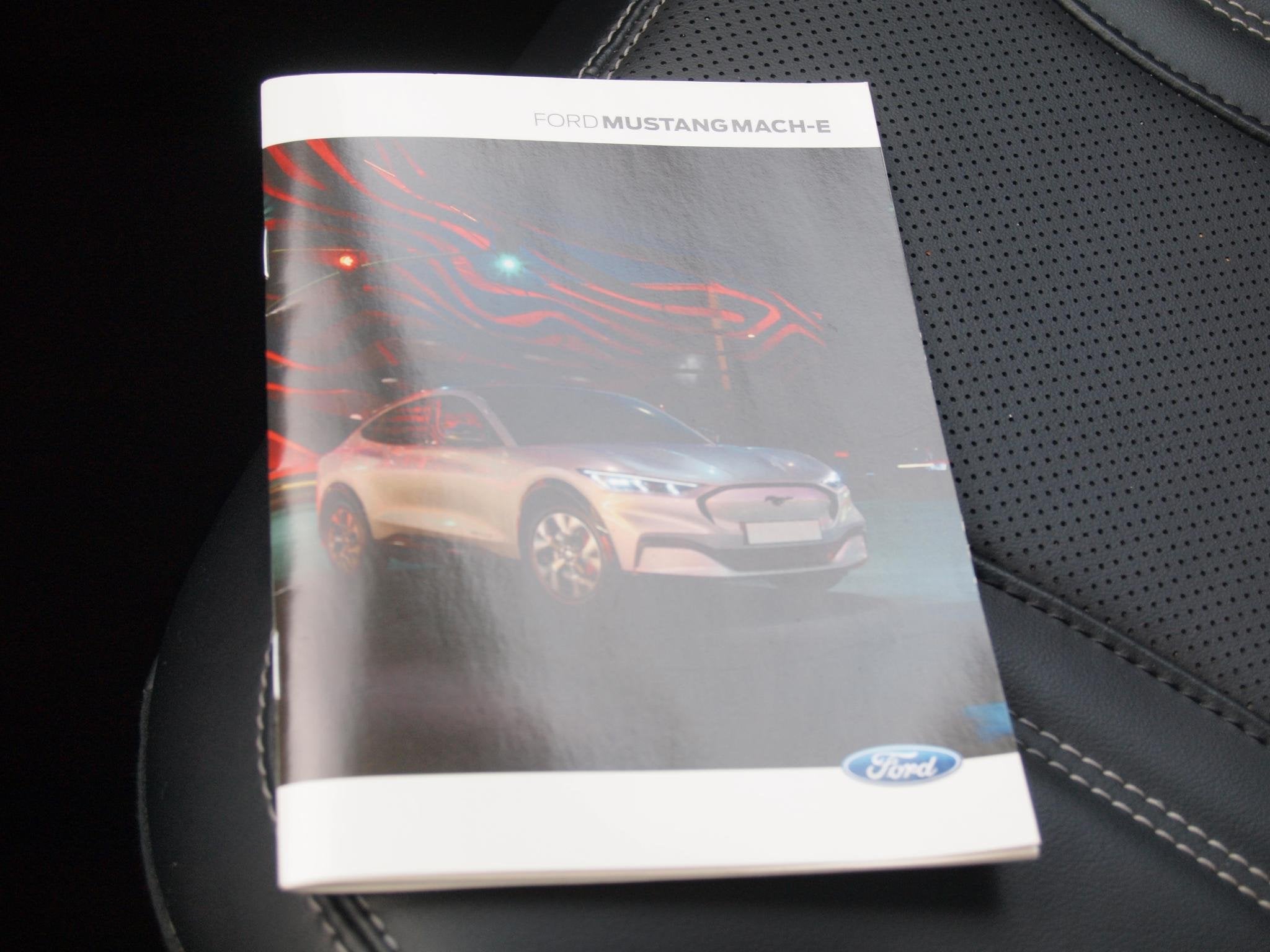 Foto 29 van Ford Mustang Mach-E Extended RWD 98 kWh | Panoramadak | Bang