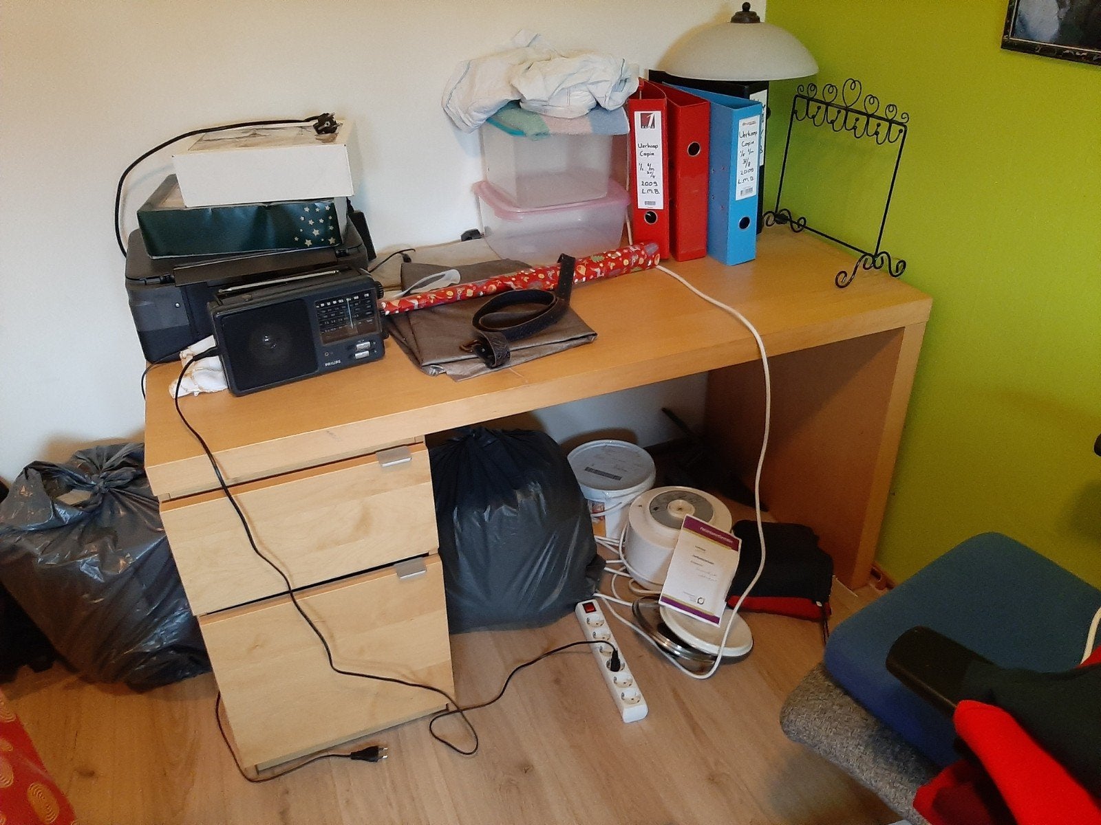 IKEA Bureau met ladeblok - 140x65x73 cm, Ophalen, Met lades, Gebruikt, Hout