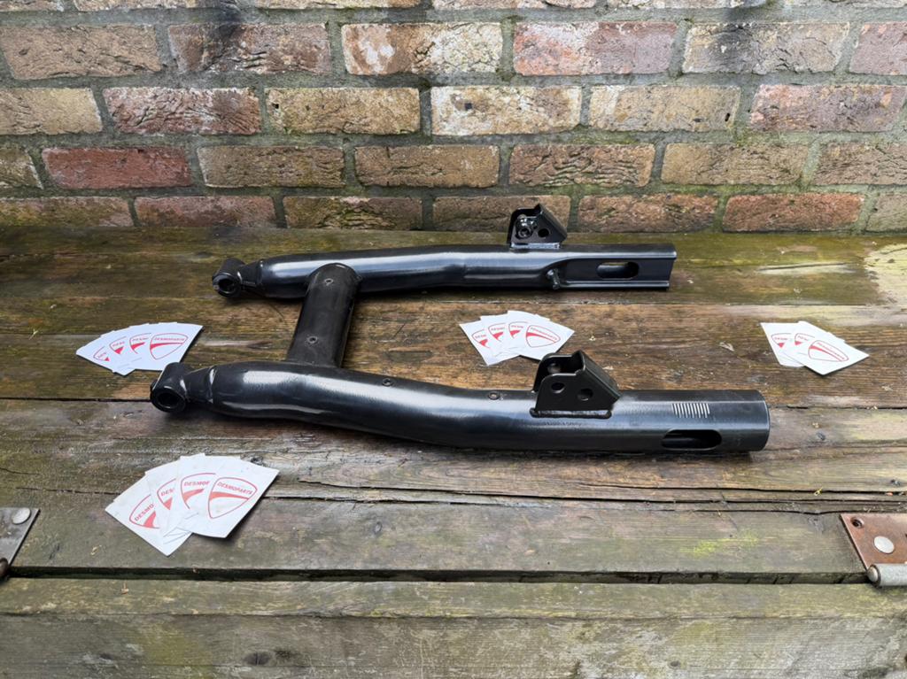Ducati sportclassic gt1000 biposto achterbrug, Motoren, Verzenden, Gebruikt