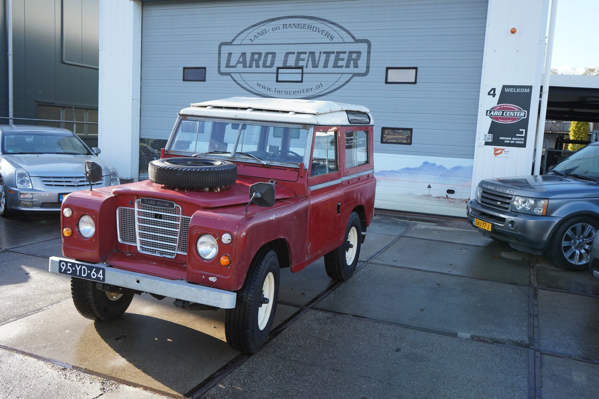 Land Rover 88 Stationwagon (bj 1976), Auto's, 2286 cc, Land Rover, 7 stoelen, Bedrijf