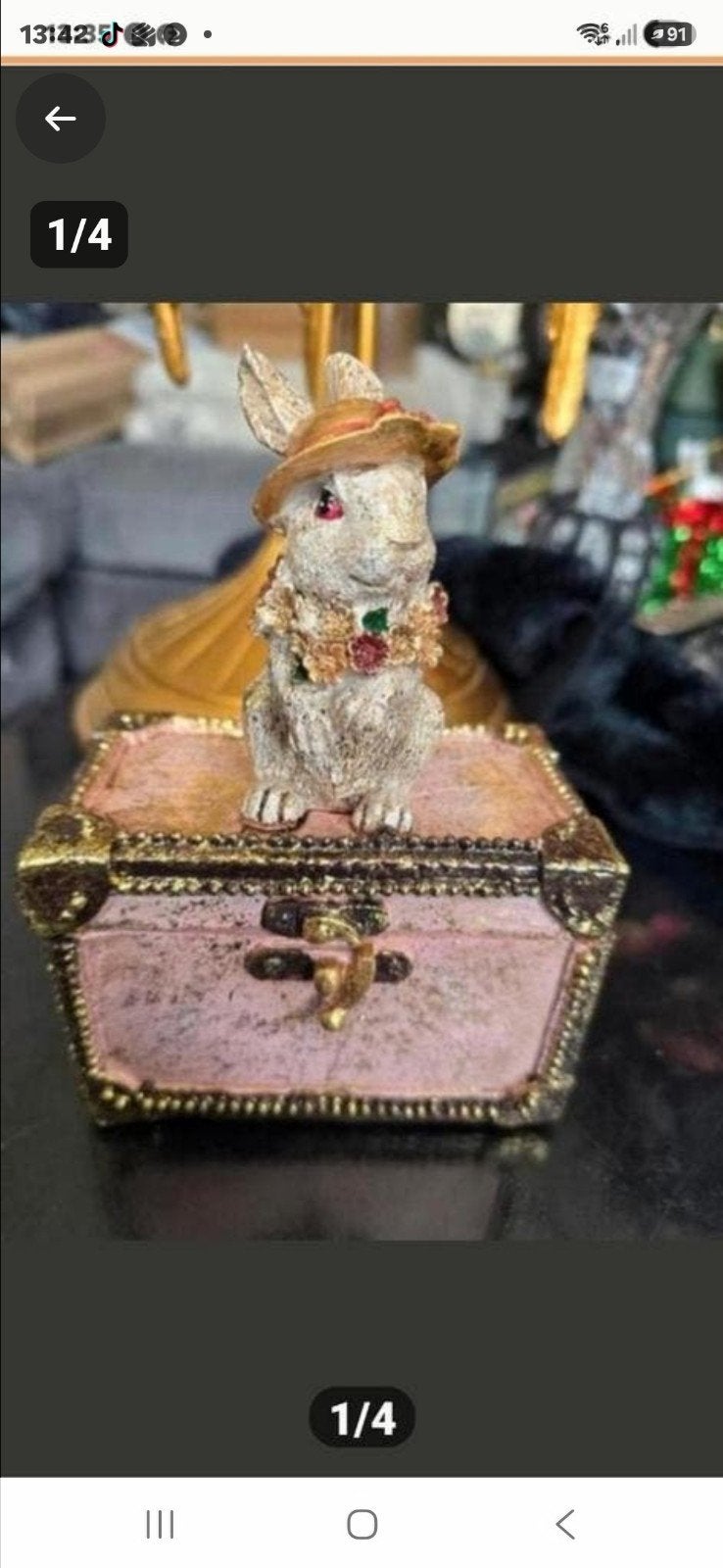 Schattig decoratief beeldje van een konijn met hoedje, Ophalen of Verzenden, Nieuw, Roze