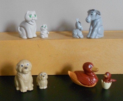 Kindersurprise Ferrero : Kat Hond Ezel Eend met jong = 1997, Ophalen of Verzenden, Zo goed als nieuw, Overige typen