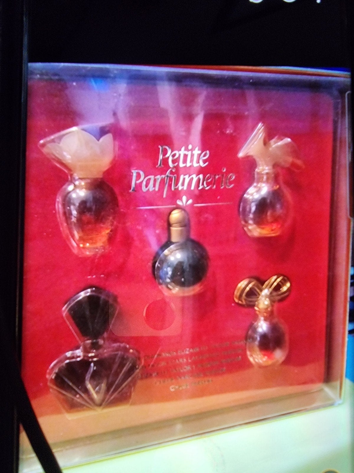 Zeer mooie doos miniaturen parfum, Verzamelen, Parfumverzamelingen, Ophalen, Zo goed als nieuw, Miniatuur