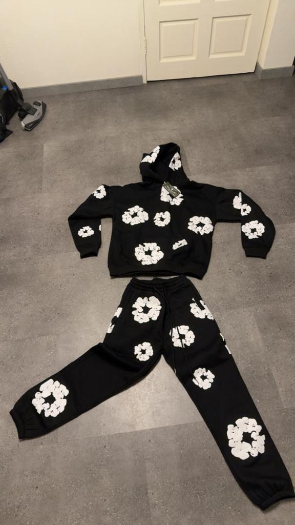 Denim Tears Pak Zwart Maat M, Kleding | Heren, T-shirts, Zo goed als nieuw, Zwart, Ophalen of Verzenden