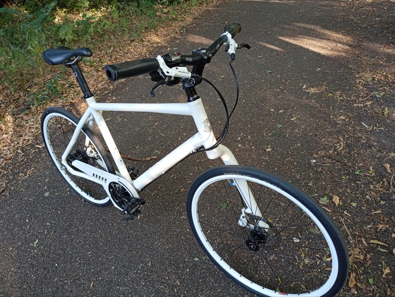 Cannondale Bad Boy white solo hybrid, Gebruikt, Versnellingen, Schijfrem, Ophalen