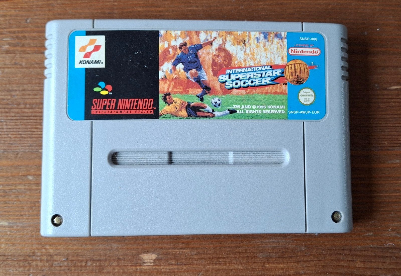International superstar soccer, Ophalen of Verzenden, Zo goed als nieuw, Sport, 3 spelers of meer