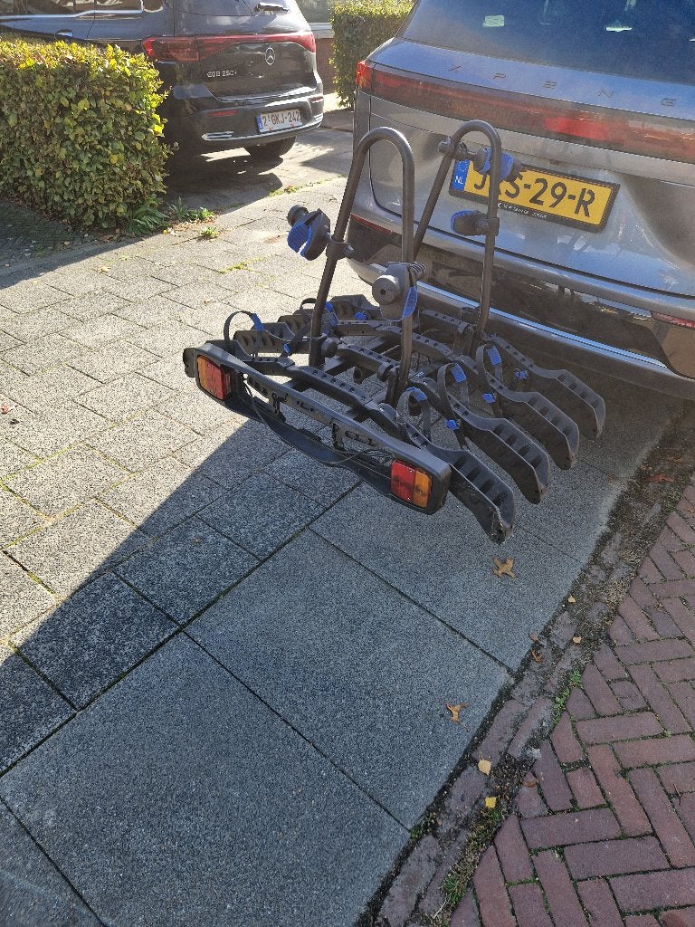 Hapro Atlas active 4 fietsendrager, Auto diversen, Ophalen, 3 fietsen of meer, Zo goed als nieuw, Trekhaakdrager