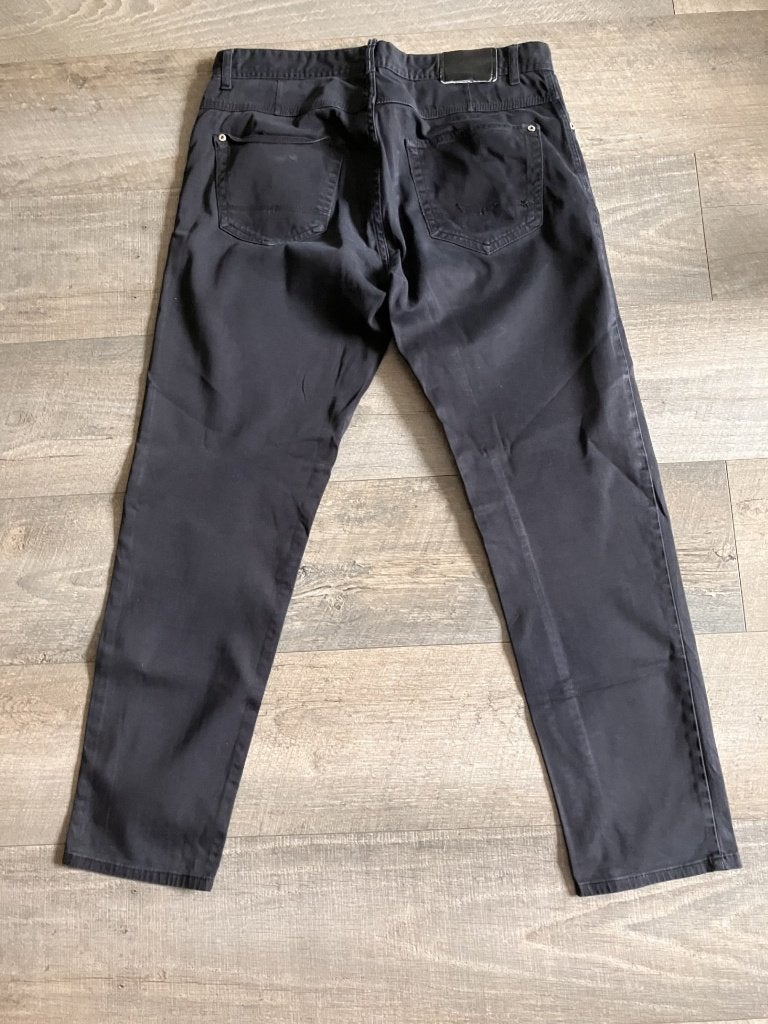 Zara man zwarte broek (maat 42 EUR), Kleding | Heren, Broeken en Pantalons, Zwart, Ophalen of Verzenden, Zo goed als nieuw, Zara Man