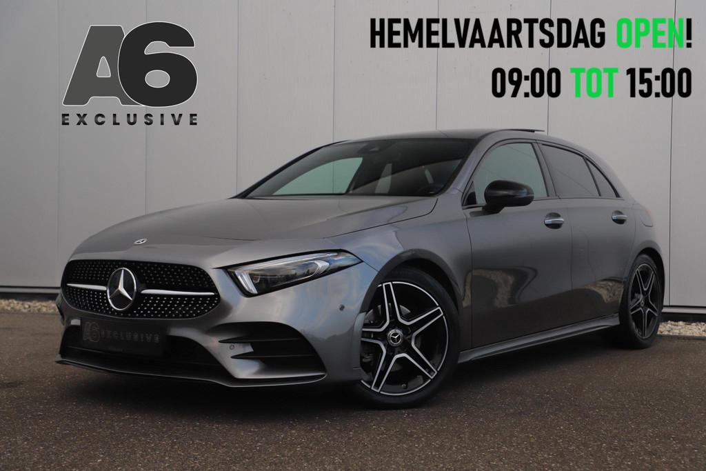 Mercedes-Benz A-klasse 180 AMG Night Pakket Automaat Panoram, 136 pk, Gebruikt, Met garantie (alle), Leder en Stof