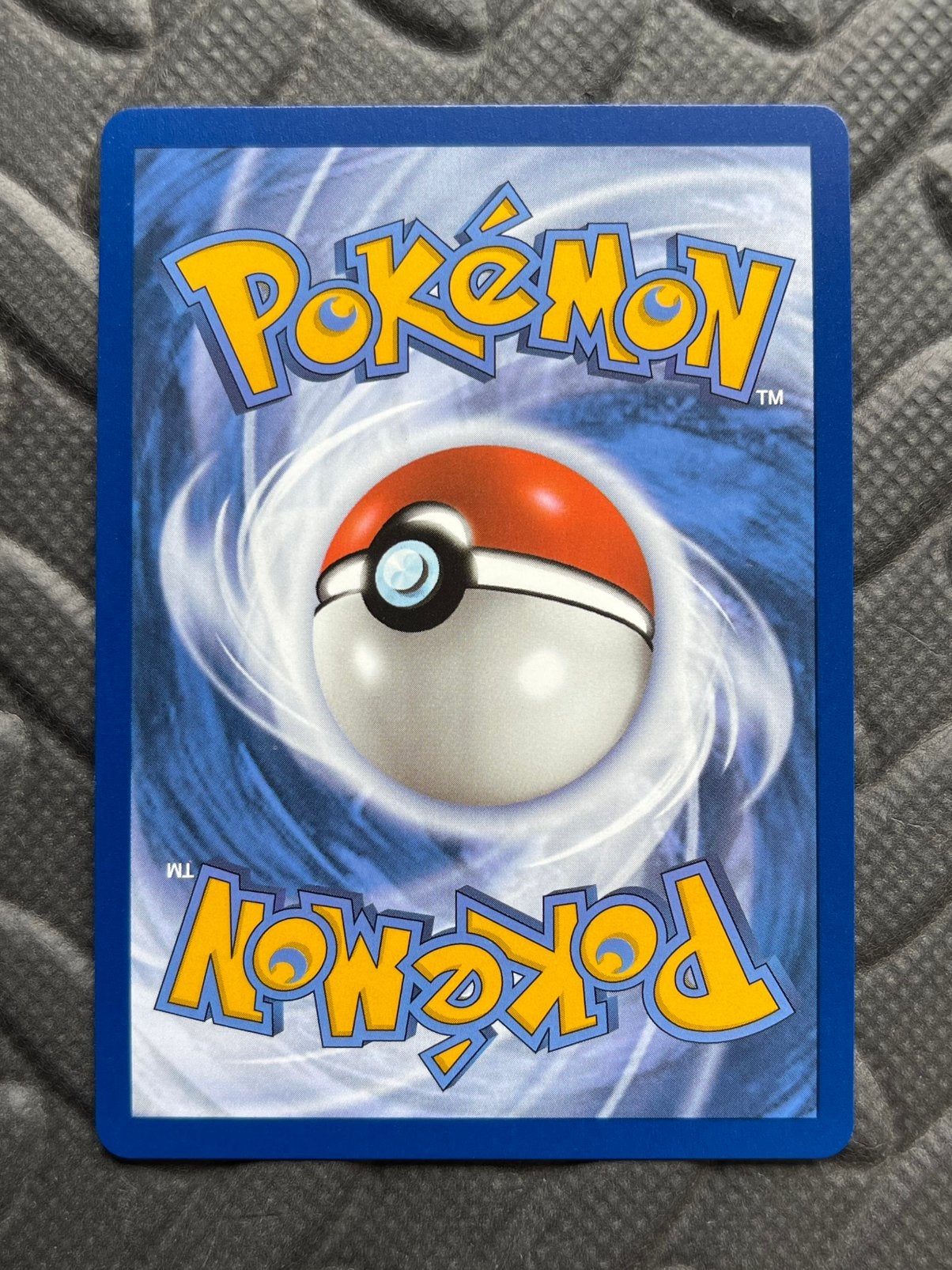 Pokémon Skuntank V 181/195 Silver Tempest, Ophalen of Verzenden, Nieuw, Losse kaart, Foil