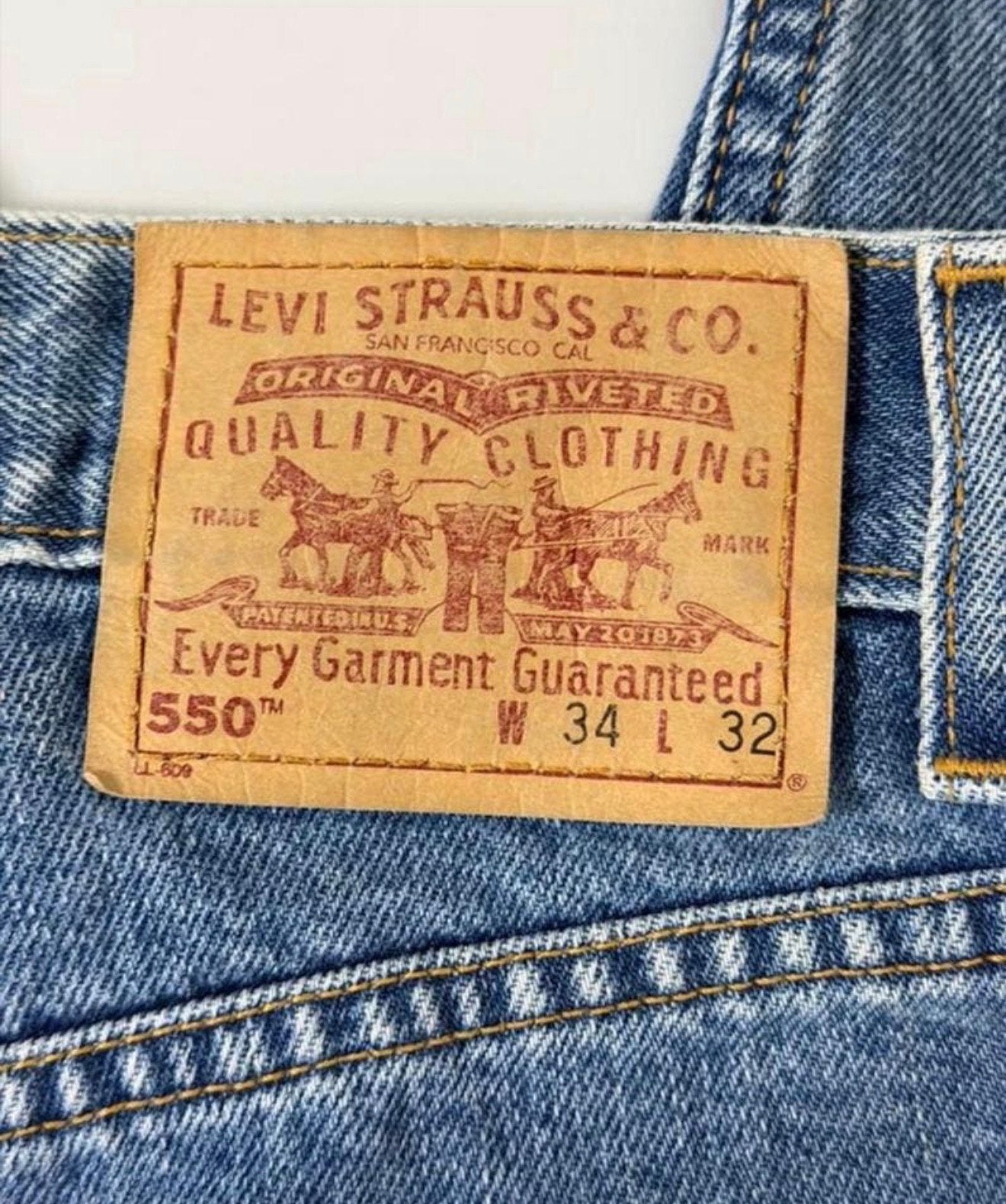 Vintage Levi’s 550 Jeans W34 - L32 Heren spijkerbroek Levis, L, Blauw, Zo goed als nieuw, W33 - W34 (confectie 48/50)