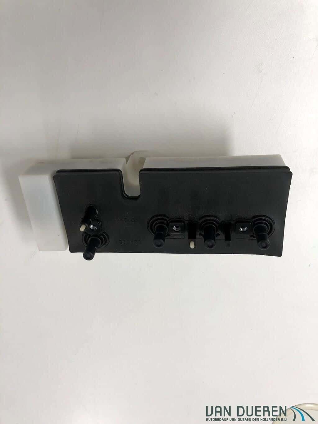 Toyota Land Cruiser LV stoelbediening 84922C, -, -, Nieuw, Ophalen of Verzenden