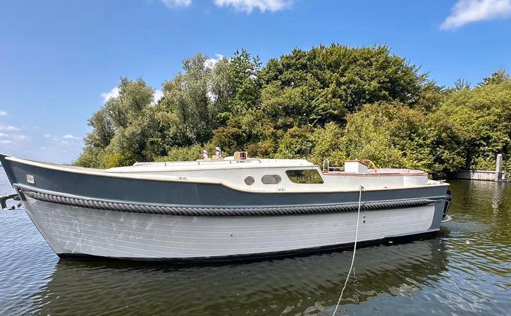 “ Menken Newport Bass 900 | 2007 | 270 pk Mercruiser “, Watersport en Boten, Gebruikt, Binnenboordmotor, Menken, Info@menken.nl
