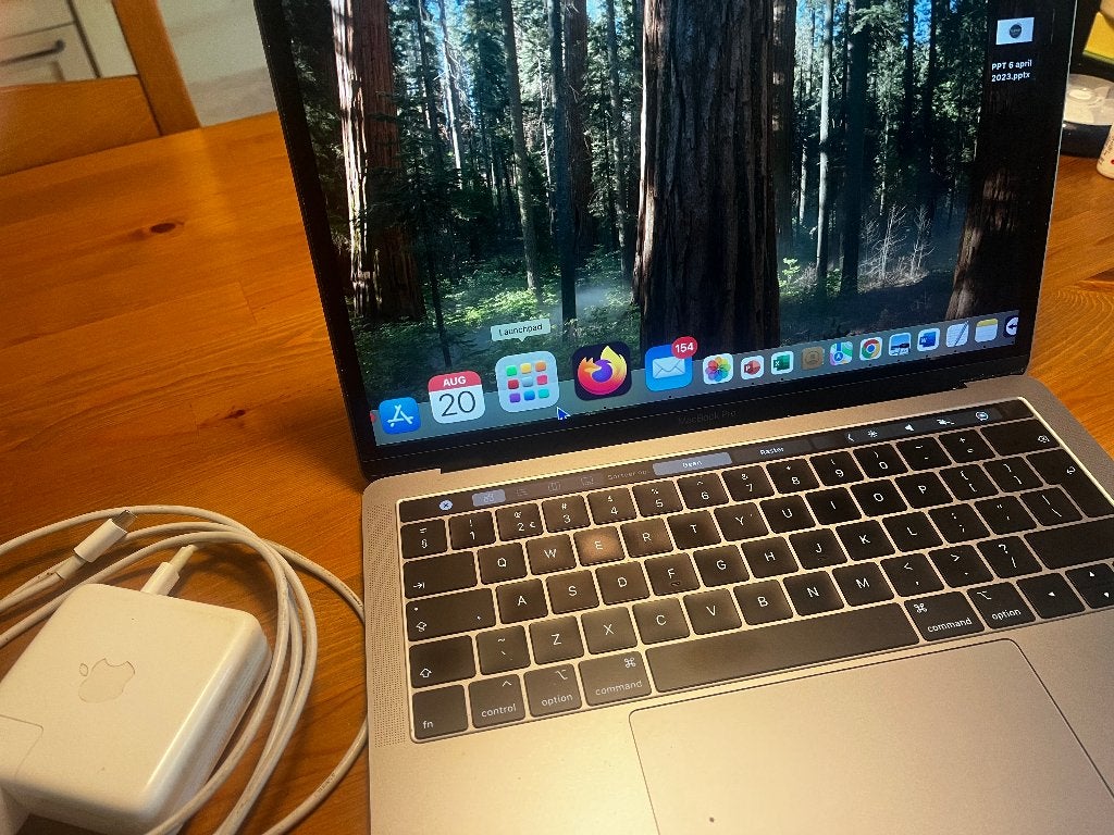 MacBook Pro 13,3 inch 2018, Computers en Software, Apple Macbooks, Gebruikt, 256 GB, 2 tot 3 Ghz, 8 GB