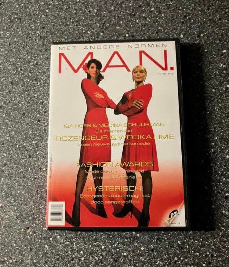 M.A.N. (Met Andere Normen) (2009) Isa Hoes, Medina Schuurman, Vanaf 12 jaar, Ophalen of Verzenden, Zo goed als nieuw, Drama