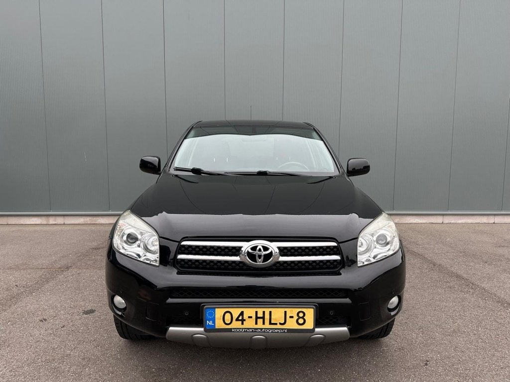 Toyota RAV4 2.0 VVTi Linea Sol 4WD | AIRCO | NAP !, Automaat, 1998 cc, 4 cilinders, Zwart