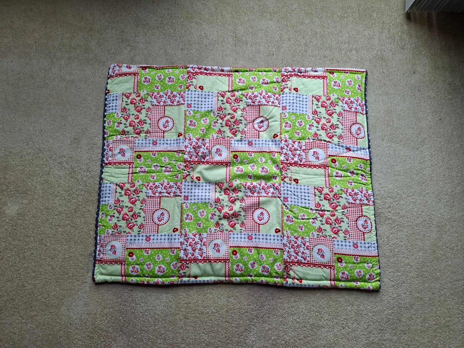Handgemaakte baby deken - vrolijke patchwork, Dubbelzijdig, Zo goed als nieuw, Meerkleurig, Deken